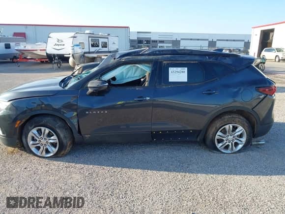 2022 Chevrolet Blazer LT с VIN 3GNKBCR4XNS156533, выставлен на аукционе IAAI как лот 43294280 с пробегом 63 670 миль миль и . История ставок и продаж доступна на DreamBid. Изображение 14.