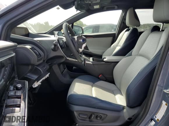 ✅ 2023 Subaru Solterra Limited • VIN: JTMABABAXPA009240 • Лот: 70313255. Опубликован ранее на Copart с пробегом 8 916 миль. Бесплатный доступ к архиву аукционных продаж из США и подробный отчёт об истории автомобиля на DreamBid. Изображение 7.