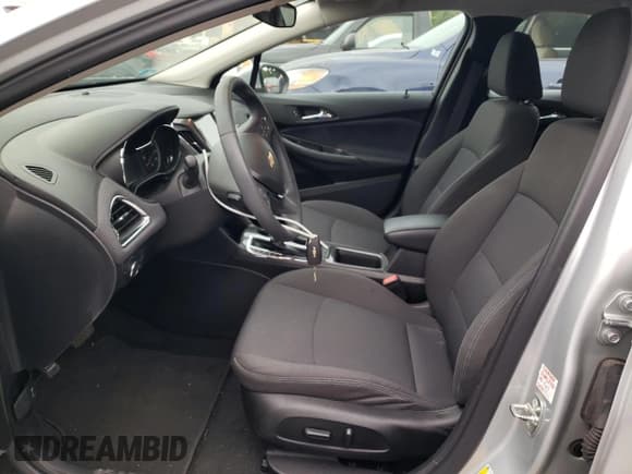 ✅ 2018 Chevrolet Cruze LT • VIN: 1G1BE5SM0J7238116 • Lot: 61329763. Listed on Copart with 74,507 mi. Free auction sales archive from the USA and detailed vehicle history report at DreamBid. Image 7.