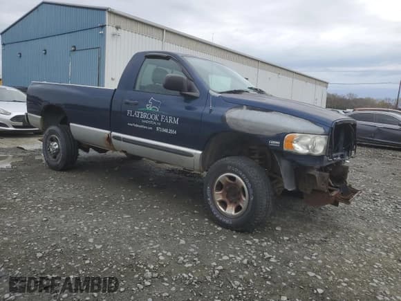 ✅ 2005 Dodge 2500 ST • VIN: 3D7KS26D55G826098 • Lot: 52813795. Wystawiony na Copart z przebiegiem Nie podano. Bezpłatny archiwum sprzedaży aukcyjnych z USA i szczegółowy raport historii pojazdu na DreamBid. Zdjęcie 4.