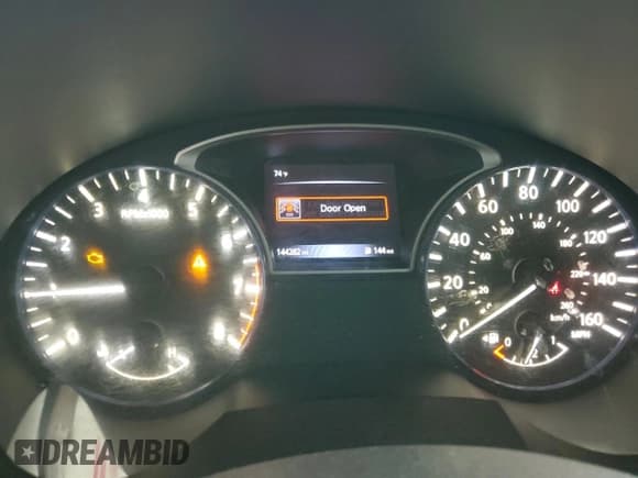 ✅ 2016 Nissan Altima SR • VIN: 1N4AL3AP8GN375985 • Lot: 81524055. Listed on Copart with 144,282 mi. Free auction sales archive from the USA and detailed vehicle history report at DreamBid. Image 9.