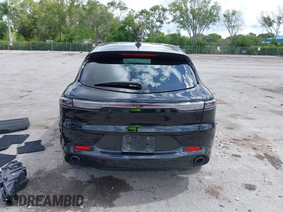 2024 Dodge Hornet R/T z VIN ZACPDFCW9R3A16217, wystawiony jako IAAI lot #42589754 z przebiegiem 14 484 mil mil oraz . Historia ofert i sprzedaży dostępna na DreamBid. Obrazek 17.