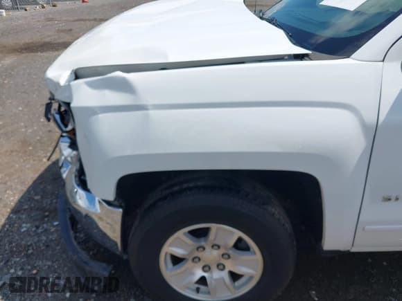 ✅ 2019 Chevrolet Silverado 1500 LT • VIN: 2GCRCPEC2K1146787 • Lot: 43125554. Wystawiony na IAAI z przebiegiem 102 604 mil. Bezpłatny archiwum sprzedaży aukcyjnych z USA i szczegółowy raport historii pojazdu na DreamBid. Zdjęcie 18.