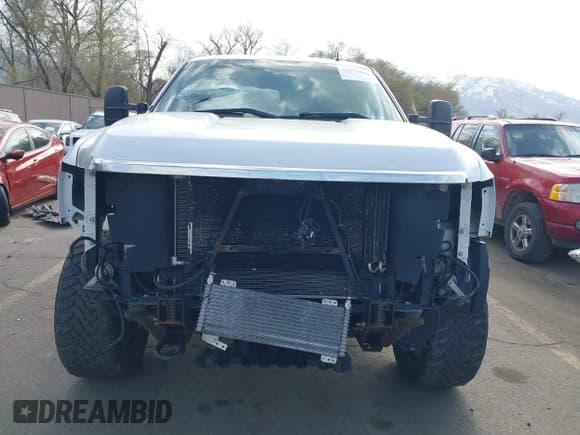 ✅ 2013 Chevrolet Silverado 2500HD LT • VIN: 1GC1KXCG2DF139002 • Lot: 41979888. Listed on IAAI with 198,634 mi. Free auction sales archive from the USA and detailed vehicle history report at DreamBid. Image 13.