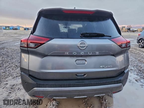 ✅ 2023 Nissan Rogue SL • VIN: 5N1BT3CB6PC798636 • Lot: 95524285. Wystawiony na Copart z przebiegiem 87 689 mil. Bezpłatny archiwum sprzedaży aukcyjnych z USA i szczegółowy raport historii pojazdu na DreamBid. Zdjęcie 6.