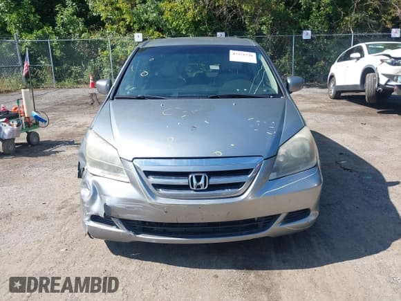 ✅ 2006 Honda Odyssey EX • VIN: 5FNRL38406B037471 • Lot: 43321528. Listed on IAAI with 202,980 mi. Free auction sales archive from the USA and detailed vehicle history report at DreamBid. Image 12.