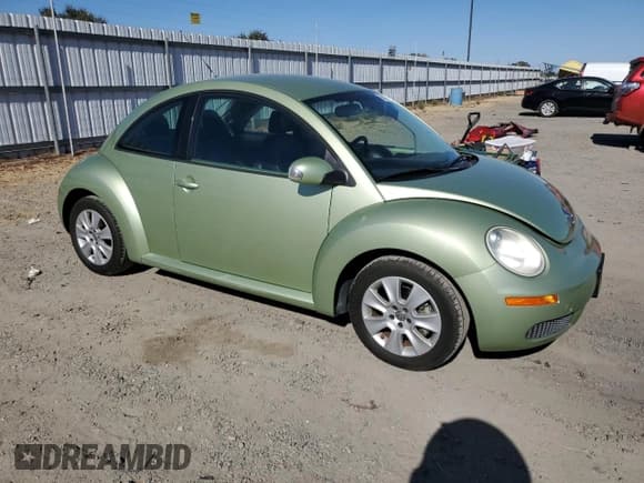 ✅ 2009 Volkswagen Beetle S • VIN: 3VWPG31C59M507584 • Lot: 69497815. Listed on Copart with 27,509 mi. Free auction sales archive from the USA and detailed vehicle history report at DreamBid. Image 4.