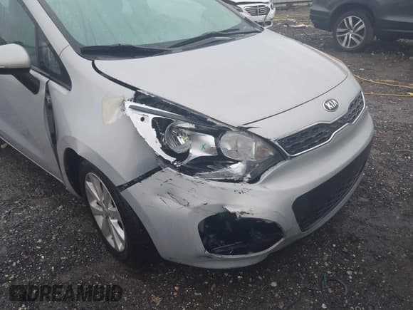 ✅ 2013 Kia Rio SX • VIN: KNADN5A38D6195242 • Lot: 42860461. Listed on IAAI with 109,131 mi. Free auction sales archive from the USA and detailed vehicle history report at DreamBid. Image 6.