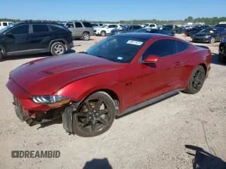 ✅ 2019 Ford Mustang GT • VIN: 1FA6P8CF1K5192478 • Lot: 89917075. Wystawiony na Copart z przebiegiem 61 276 mil. Bezpłatny archiwum sprzedaży aukcyjnych z USA i szczegółowy raport historii pojazdu na DreamBid. Zdjęcie 1.