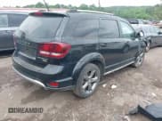 ✅ 2017 Dodge Journey Crossroad Plus • VIN: 3C4PDCGG8HT594617 • Lot: 42124516. Listed on IAAI with 146,335 mi. Free auction sales archive from the USA and detailed vehicle history report at DreamBid. Image 4.