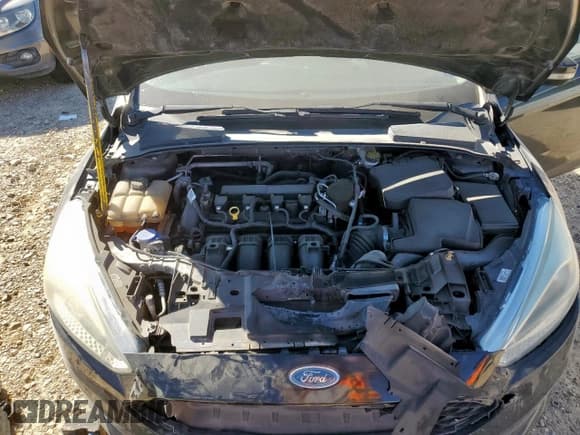 ✅ 2015 Ford Focus SE • VIN: 1FADP3F22FL248190 • Lot: 92093475. Wystawiony na Copart z przebiegiem 112 963 mil. Bezpłatny archiwum sprzedaży aukcyjnych z USA i szczegółowy raport historii pojazdu na DreamBid. Zdjęcie 11.