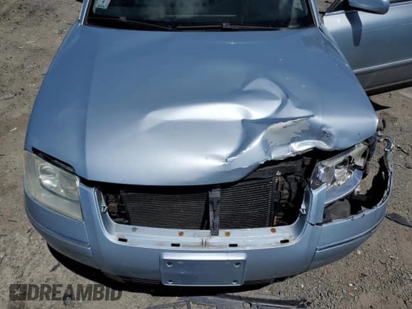 ✅ 2003 Volkswagen Passat GLS • VIN: WVWPD63B43P276227 • Lot: 71590455. Listed on Copart with 139,561 mi. Free auction sales archive from the USA and detailed vehicle history report at DreamBid. Image 11.