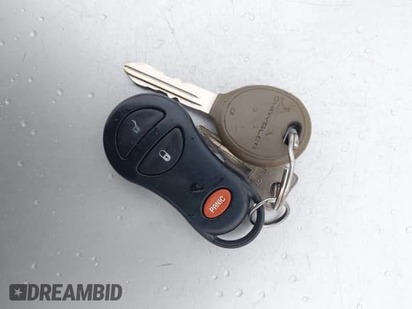 ✅ 2004 Chrysler PT Cruiser Touring • VIN: 3C8FY58B24T213464 • Lot: 40904615. Listed on IAAI with 121,447 mi. Free auction sales archive from the USA and detailed vehicle history report at DreamBid. Image 11.