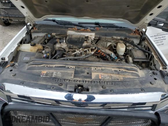 ✅ 2015 Chevrolet Silverado 2500HD Work Truck • VIN: 1GC1KUE8XFF534245 • Лот: 80022024. Опубликован ранее на Copart с пробегом 163 112 миль. Бесплатный доступ к архиву аукционных продаж из США и подробный отчёт об истории автомобиля на DreamBid. Изображение 11.