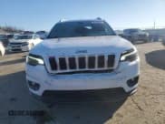 ✅ 2019 Jeep Cherokee Latitude Plus • VIN: 1C4PJMLB7KD104870 • Лот: 87245955. Опубликован ранее на Copart с пробегом 31 525 миль. Бесплатный доступ к архиву аукционных продаж из США и подробный отчёт об истории автомобиля на DreamBid. Изображение 5.