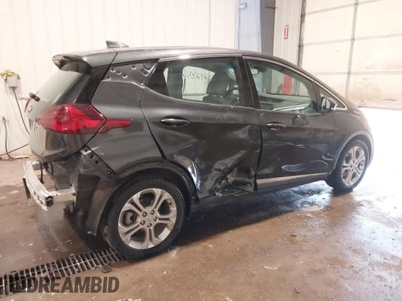✅ 2021 Chevrolet Bolt EV LT • VIN: 1G1FY6S00M4102263 • Lot: 40242852. Wystawiony na IAAI z przebiegiem 36 467 mil. Bezpłatny archiwum sprzedaży aukcyjnych z USA i szczegółowy raport historii pojazdu na DreamBid. Zdjęcie 4.