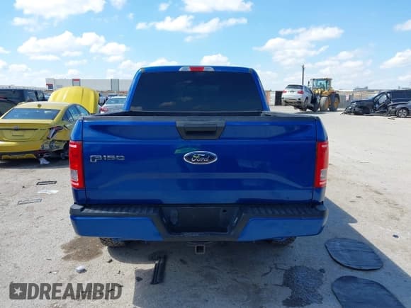 ✅ 2017 Ford F-150 XL • VIN: 1FTEW1CP5HFA25259 • Lot: 42227504. Listed on IAAI with 157,391 mi. Free auction sales archive from the USA and detailed vehicle history report at DreamBid. Image 16.