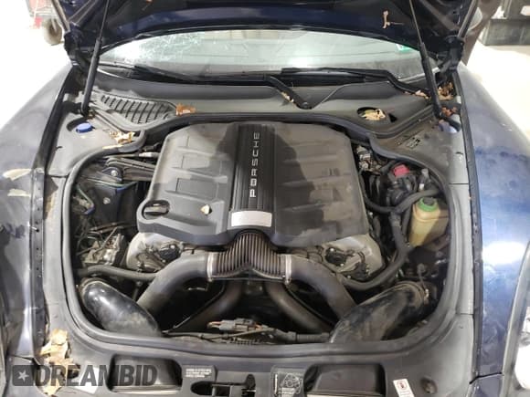 ✅ 2016 Porsche Panamera 4S • VIN: WP0AB2A72GL050381 • Lot: 92404635. Wystawiony na Copart z przebiegiem 113 004 mil. Bezpłatny archiwum sprzedaży aukcyjnych z USA i szczegółowy raport historii pojazdu na DreamBid. Zdjęcie 11.