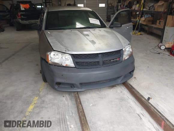 ✅ 2012 Dodge Avenger SE • VIN: 1C3CDZAB4CN215981 • Lot: 43569656. Listed on IAAI with 134,833 mi. Free auction sales archive from the USA and detailed vehicle history report at DreamBid. Image 6.