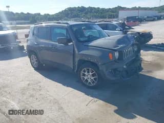 ✅ 2020 Jeep Renegade Latitude • VIN: ZACNJABB3LPL10288 • Lot: 43068962. Wystawiony na IAAI z przebiegiem 113 965 mil. Bezpłatny archiwum sprzedaży aukcyjnych z USA i szczegółowy raport historii pojazdu na DreamBid. Zdjęcie 1.