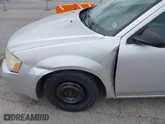 2010 Dodge Avenger SXT with VIN 1B3CC4FD3AN165228, listed as a IAAI auction lot 42010765 with 209,327 mi miles and . Bid and sale history available at DreamBid. Image 6.