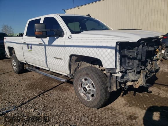 ✅ 2018 Chevrolet Silverado 2500HD LT • VIN: 1GC1KVEG3JF185029 • Lot: 89381045. Wystawiony na Copart z przebiegiem 155 849 mil. Bezpłatny archiwum sprzedaży aukcyjnych z USA i szczegółowy raport historii pojazdu na DreamBid. Zdjęcie 4.