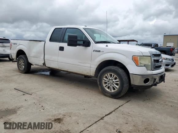 ✅ 2013 Ford F-150 XL • VIN: 1FTVX1EF0DKE25328 • Lot: 60722835. Wystawiony na Copart z przebiegiem 275 649 mil. Bezpłatny archiwum sprzedaży aukcyjnych z USA i szczegółowy raport historii pojazdu na DreamBid. Zdjęcie 4.