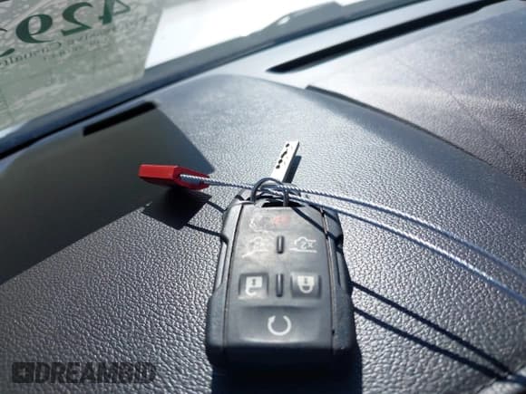 ✅ 2018 Chevrolet Tahoe LT • VIN: 1GNSKBKC4JR264509 • Lot: 42934249. Listed on IAAI with 99,372 mi. Free auction sales archive from the USA and detailed vehicle history report at DreamBid. Image 11.