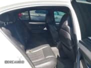 ✅ 2014 BMW M5 • VIN: WBSFV9C56ED097401 • Lot: 42864566. Wystawiony na IAAI z przebiegiem 92 642 mil. Bezpłatny archiwum sprzedaży aukcyjnych z USA i szczegółowy raport historii pojazdu na DreamBid. Zdjęcie 8.