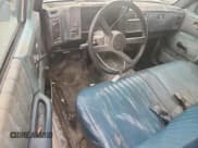 ✅ 1992 GMC Sonoma • VIN: 1GTCS14A3N8504650 • Lot: 90754085. Listed on Copart with 99,990 mi. Free auction sales archive from the USA and detailed vehicle history report at DreamBid. Image 8.