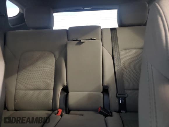 ✅ 2017 Hyundai Santa Fe 2.4L • VIN: 5XYZTDLB8HG438824 • Lot: 93089465. Listed on Copart with 87,905 mi. Free auction sales archive from the USA and detailed vehicle history report at DreamBid. Image 10.