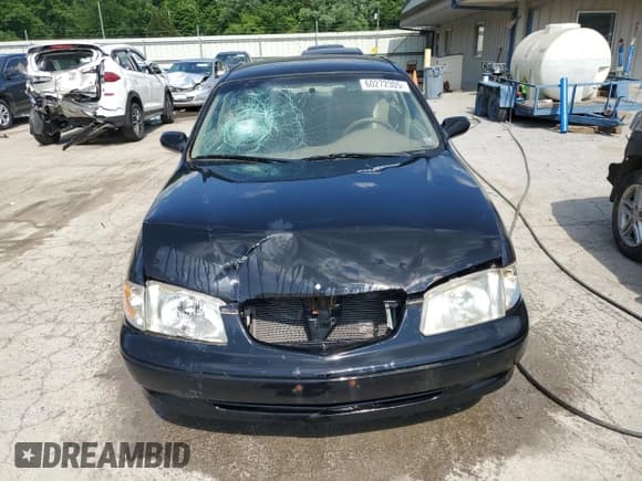 ✅ 2001 Mazda 626 LX • VIN: 1YVGF22CX15247881 • Lot: 60272305. Listed on Copart with 180,628 mi. Free auction sales archive from the USA and detailed vehicle history report at DreamBid. Image 5.