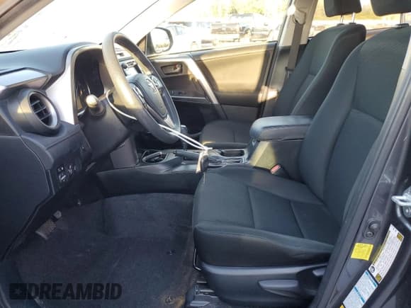 ✅ 2017 Toyota RAV4 LE • VIN: JTMBFREVXHJ716202 • Lot: 84753775. Listed on Copart with 11,470 mi. Free auction sales archive from the USA and detailed vehicle history report at DreamBid. Image 7.