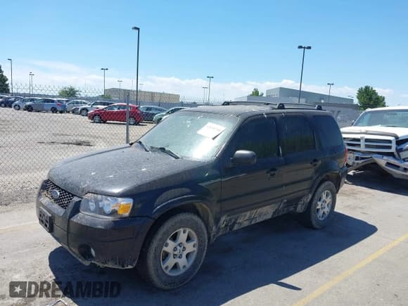✅ 2007 Ford Escape Limited • VIN: 1FMCU04197KA52595 • Лот: 42888780. Опубликован ранее на IAAI с пробегом Не указан. Бесплатный доступ к архиву аукционных продаж из США и подробный отчёт об истории автомобиля на DreamBid. Изображение 2.