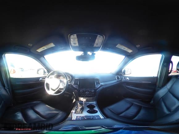 ✅ 2019 Jeep Grand Cherokee Limited • VIN: 1C4RJFBGXKC724054 • Lot: 43366485. Listed on IAAI with 101,887 mi. Free auction sales archive from the USA and detailed vehicle history report at DreamBid. Image 18.