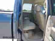 2003 Dodge 1500 ST z VIN 1D7HA18N63S175714, wystawiony jako IAAI lot #42850796 z przebiegiem 223 440 mil mil oraz . Historia ofert i sprzedaży dostępna na DreamBid. Obrazek 8.