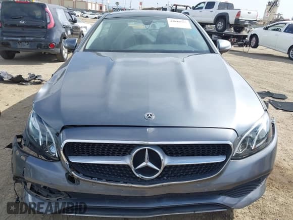 ✅ 2018 Mercedes-Benz E 400 • VIN: WDD1J6FBXJF023366 • Lot: 42040972. Wystawiony na IAAI z przebiegiem Nie podano. Bezpłatny archiwum sprzedaży aukcyjnych z USA i szczegółowy raport historii pojazdu na DreamBid. Zdjęcie 12.