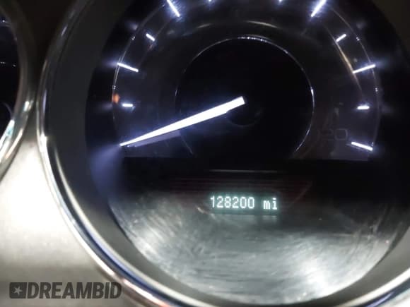 ✅ 2012 Lincoln MKZ • VIN: 3LNHL2GC1CR827561 • Лот: 43459949. Опубликован ранее на IAAI с пробегом 128 200 миль. Бесплатный доступ к архиву аукционных продаж из США и подробный отчёт об истории автомобиля на DreamBid. Изображение 15.