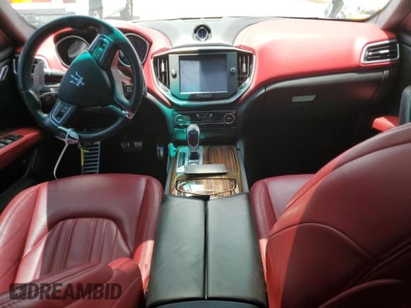 ✅ 2015 Maserati Ghibli • VIN: ZAM57XSA0F1154254 • Lot: 60898963. Listed on Copart with 78,031 mi. Free auction sales archive from the USA and detailed vehicle history report at DreamBid. Image 9.