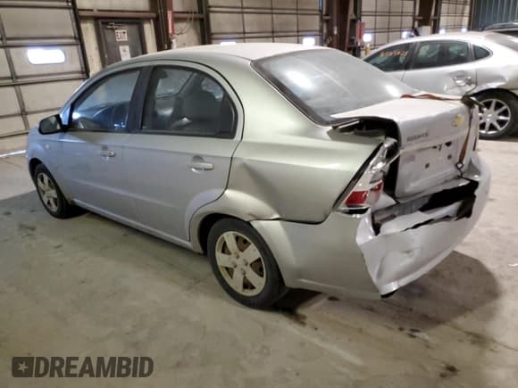 ✅ 2008 Chevrolet Aveo LS • VIN: KL1TD566X8B179441 • Lot: 88281315. Wystawiony na Copart z przebiegiem 122 403 mil. Bezpłatny archiwum sprzedaży aukcyjnych z USA i szczegółowy raport historii pojazdu na DreamBid. Zdjęcie 2.