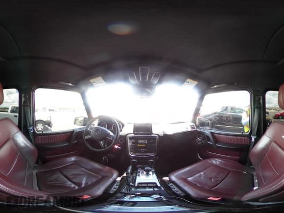 ✅ 2016 Mercedes-Benz G 550 • VIN: WDCYC3KF1GX250789 • Lot: 42558171. Wystawiony na IAAI z przebiegiem 108 383 mil. Bezpłatny archiwum sprzedaży aukcyjnych z USA i szczegółowy raport historii pojazdu na DreamBid. Zdjęcie 19.