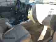 2005 Mercury Mariner Luxury z VIN 4M2YU56165DJ12462, wystawiony jako IAAI lot #41701579 z przebiegiem 252 874 mil mil oraz . Historia ofert i sprzedaży dostępna na DreamBid. Obrazek 5.