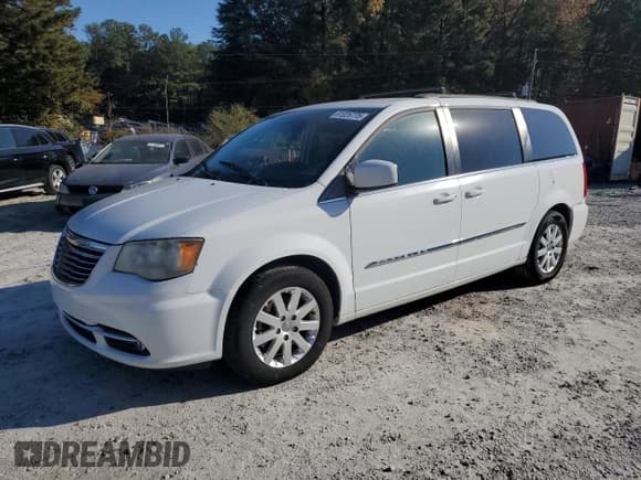 ✅ 2014 Chrysler Town & Country Touring • VIN: 2C4RC1BG6ER269034 • Lot: 91026775. Listed on Copart with 199,146 mi. Free auction sales archive from the USA and detailed vehicle history report at DreamBid. Image 1.