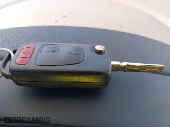 ✅ 2005 Chrysler Crossfire • VIN: 1C3AN55L25X045238 • Lot: 43071961. Listed on IAAI with 147,281 mi. Free auction sales archive from the USA and detailed vehicle history report at DreamBid. Image 11.