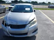 ✅ 2009 Toyota Matrix • VIN: 2T1KU40E29C165955 • Лот: 43226534. Опубликован ранее на IAAI с пробегом 131 004 миль. Бесплатный доступ к архиву аукционных продаж из США и подробный отчёт об истории автомобиля на DreamBid. Изображение 6.