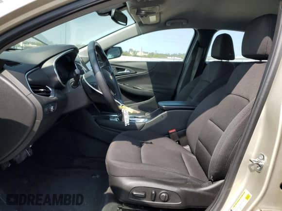 2016 Chevrolet Malibu LT z VIN 1G1ZE5STXGF256191, wystawiony jako Copart lot #70871405 z przebiegiem 49 866 mil mil oraz Szkoda całkowita • Salvage title. Historia ofert i sprzedaży dostępna na DreamBid. Obrazek 7.