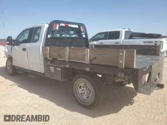 ✅ 2020 Ford F-250 XL • VIN: 1FT7X2B63LED78022 • Lot: 52708885. Wystawiony na Copart z przebiegiem 35 543 mil. Bezpłatny archiwum sprzedaży aukcyjnych z USA i szczegółowy raport historii pojazdu na DreamBid. Zdjęcie 2.