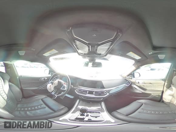 ✅ 2022 BMW X6 M • VIN: 5YMCY0C07N9K51898 • Lot: 45678545. Wystawiony na Copart z przebiegiem Nie podano. Bezpłatny archiwum sprzedaży aukcyjnych z USA i szczegółowy raport historii pojazdu na DreamBid. Zdjęcie 14.