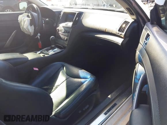 ✅ 2011 Infiniti G37 Journey • VIN: JN1CV6EK8BM214793 • Lot: 41532989. Listed on IAAI with 158,133 mi. Free auction sales archive from the USA and detailed vehicle history report at DreamBid. Image 5.