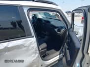 ✅ 2017 Jeep Renegade Latitude • VIN: ZACCJBBB0HPE61614 • Lot: 42987505. Listed on IAAI with 112,334 mi. Free auction sales archive from the USA and detailed vehicle history report at DreamBid. Image 5.